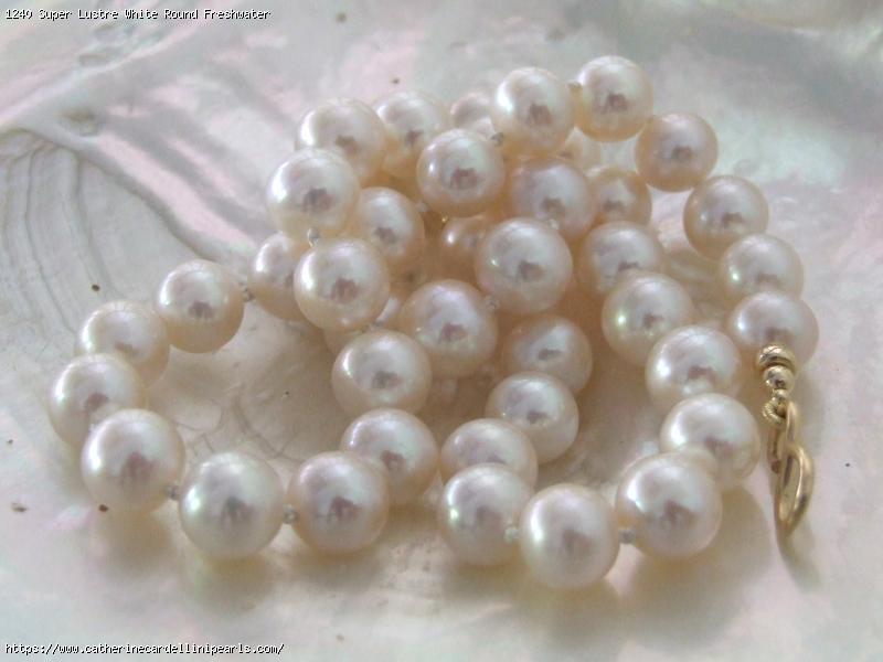 Super Lustre White Round Freshwater Pearl Necklace and Earring Set